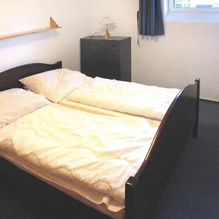 In With A Shared Sauna