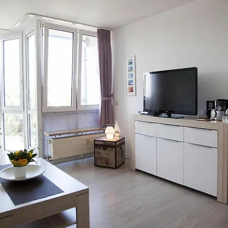 In With A Shared Sauna *