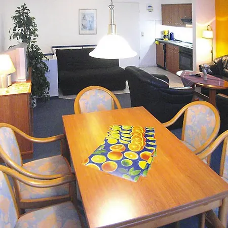 In With A Shared Sauna Apartment